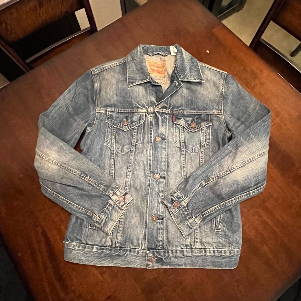Levi's Men's Blue Denim Jacket